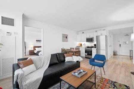 2Br 3Ba Ocean Front Condo On The Boardwalk Cozysuites 애틀랜틱시티 외부 사진